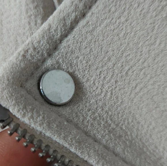 Ann Taylor Jackets size 4P petite color cream - Picture 7 of 13